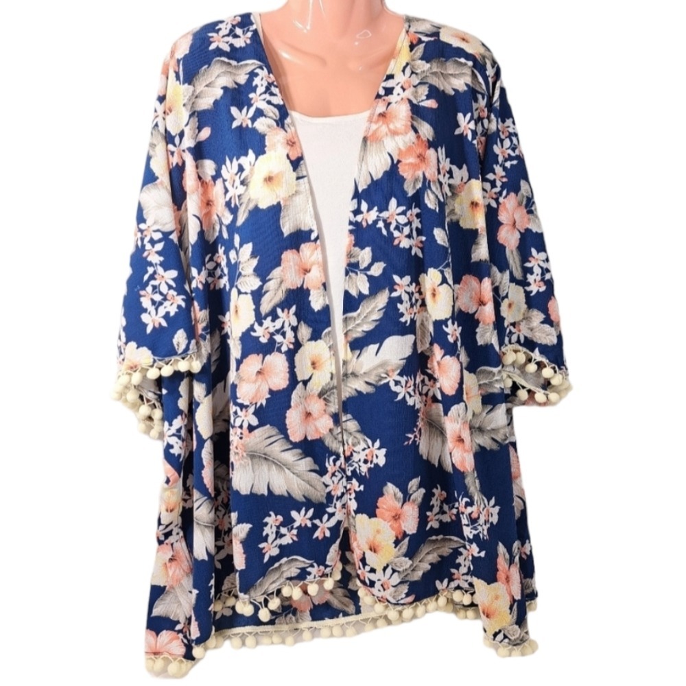 Umgee Women's Blue Floral Pom Pom Swimsuit Kimono Size S/M Cover Up Cardigan
